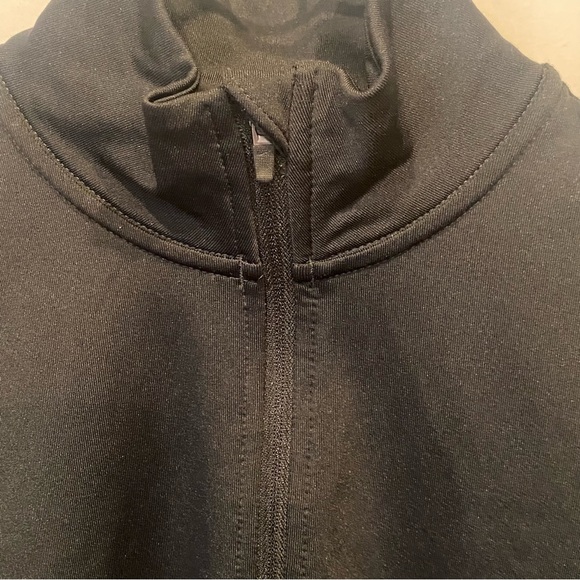 🖤 Nike + Dri-Fit Half Zip, Long Sleeve pullover - Picture 5 of 9